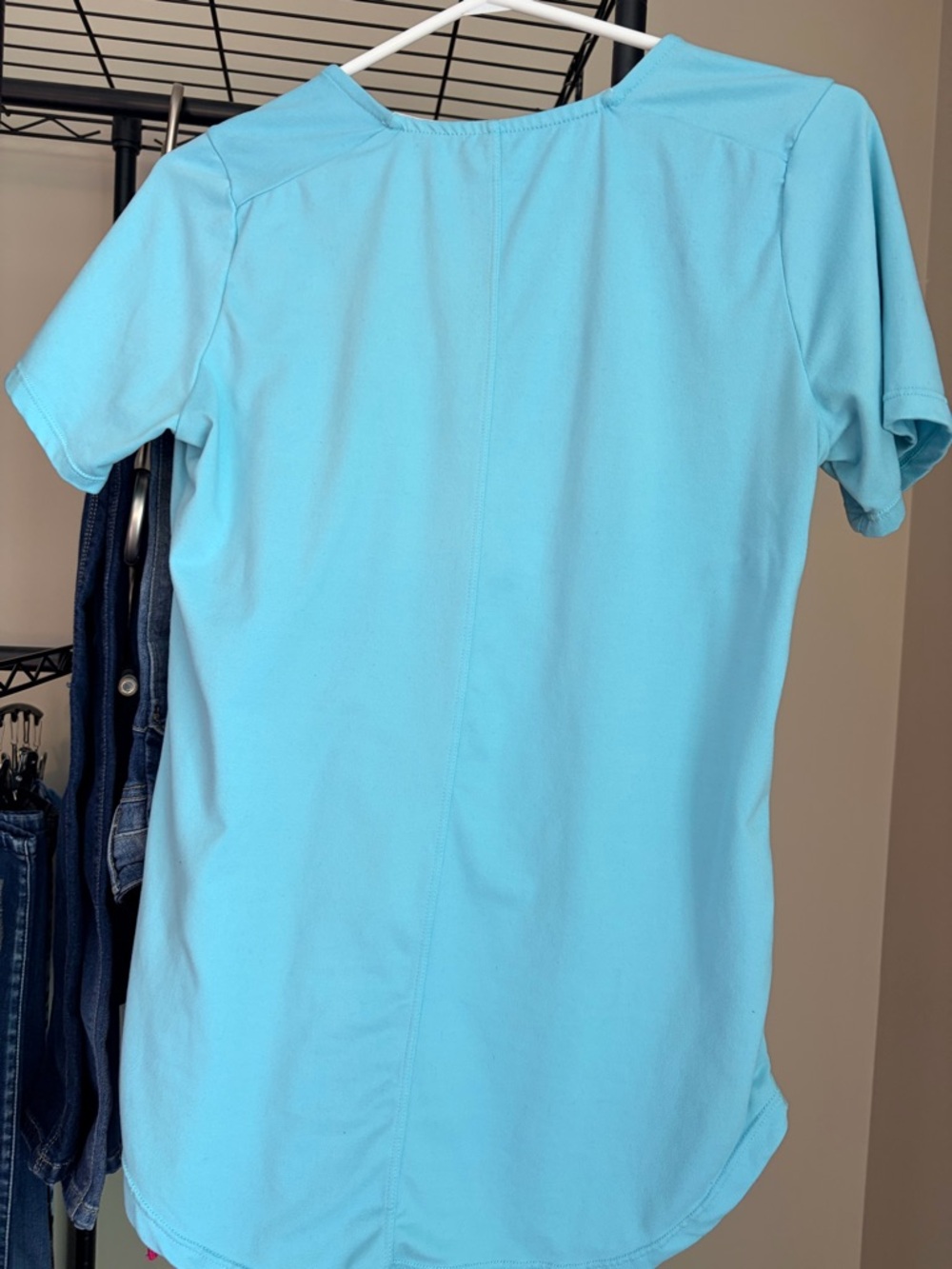 Women’s Short-Sleeve Tee in Light Blue